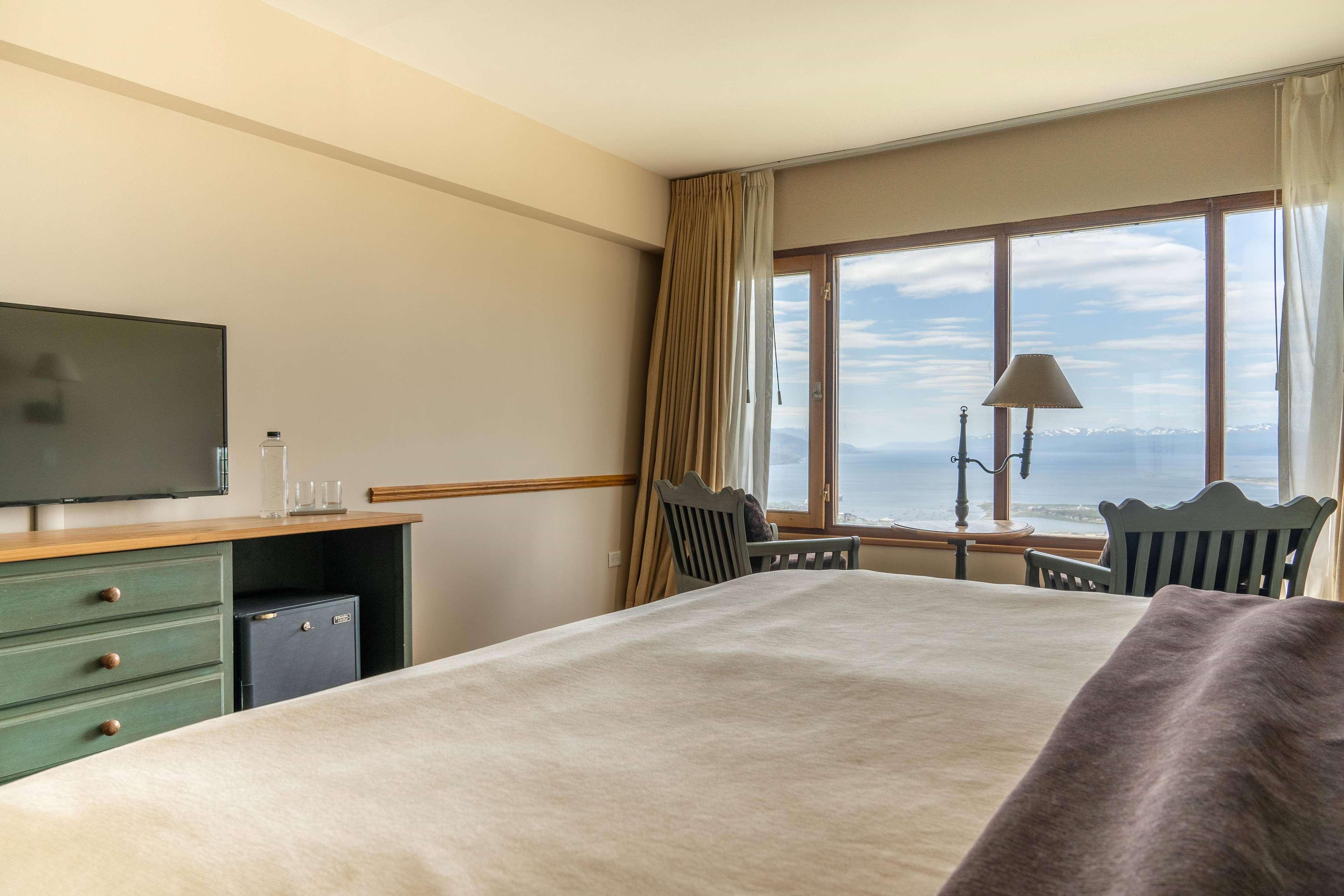 Wyndham Garden Ushuaia Hotel Del Glaciar Esterno foto