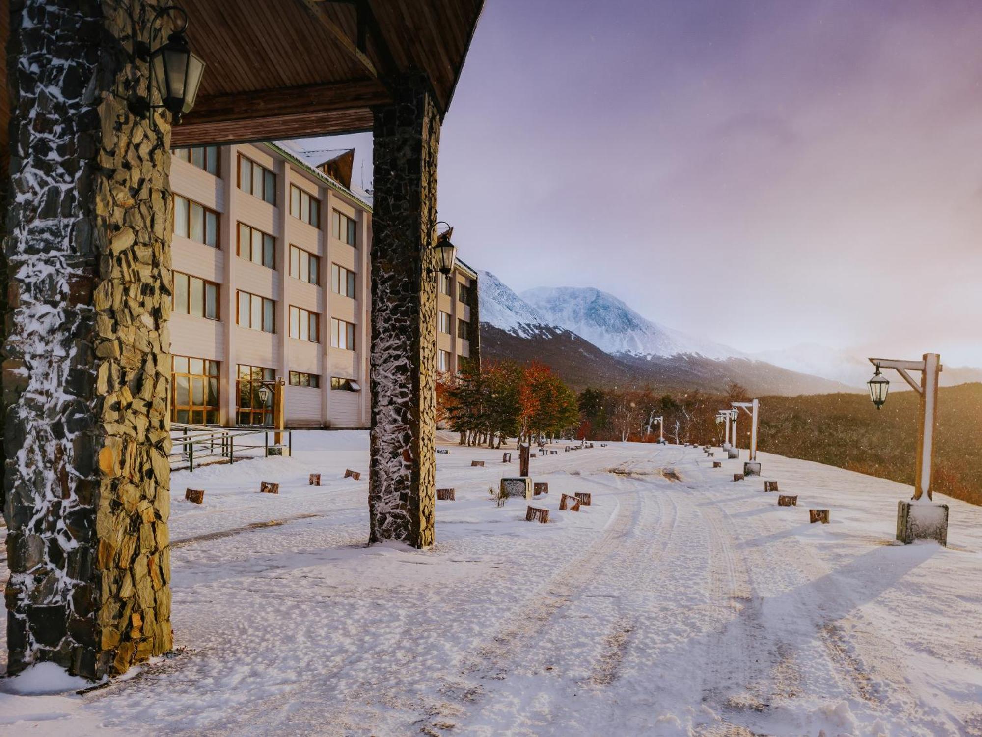 Wyndham Garden Ushuaia Hotel Del Glaciar Esterno foto
