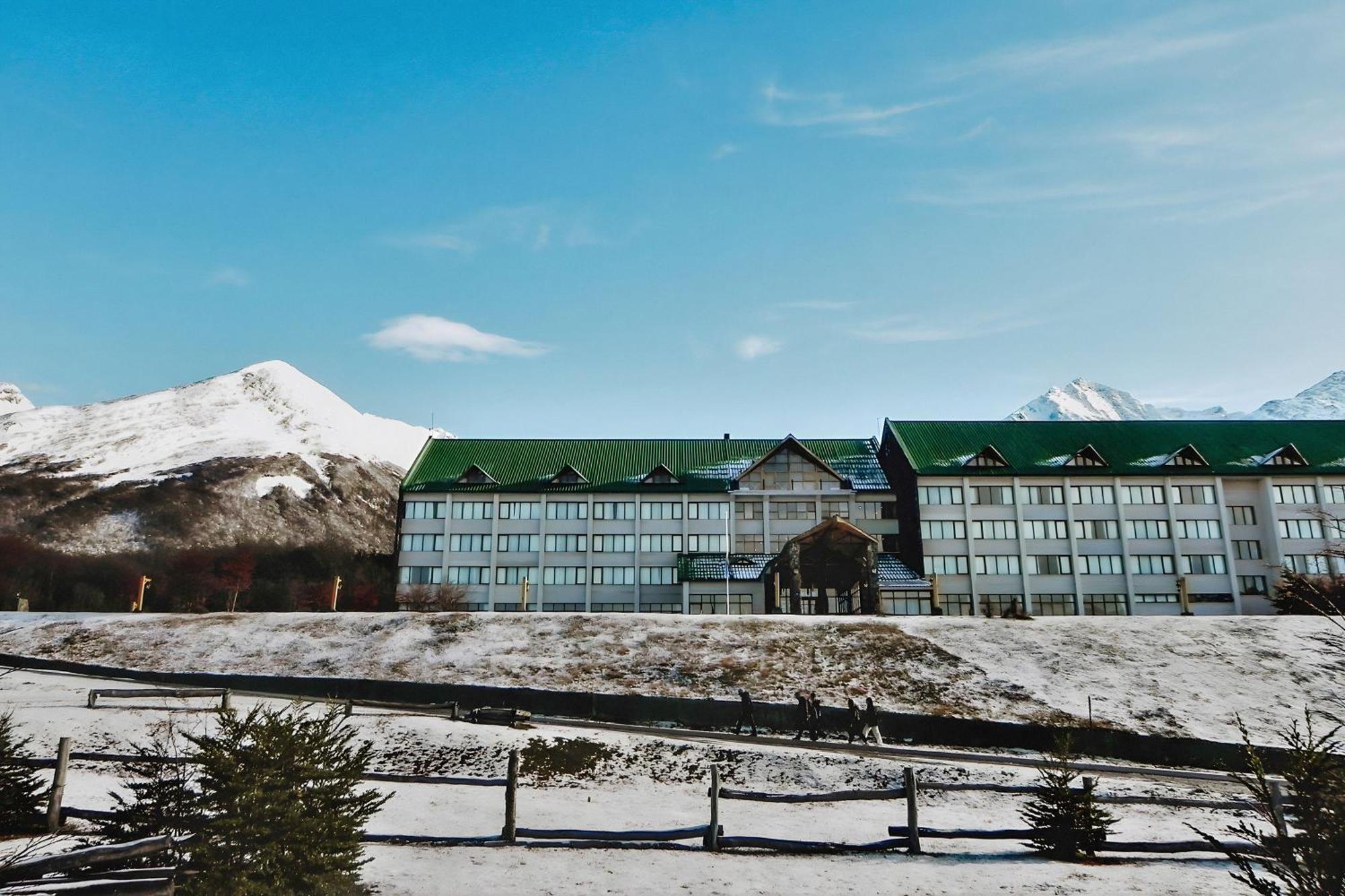 Wyndham Garden Ushuaia Hotel Del Glaciar Esterno foto